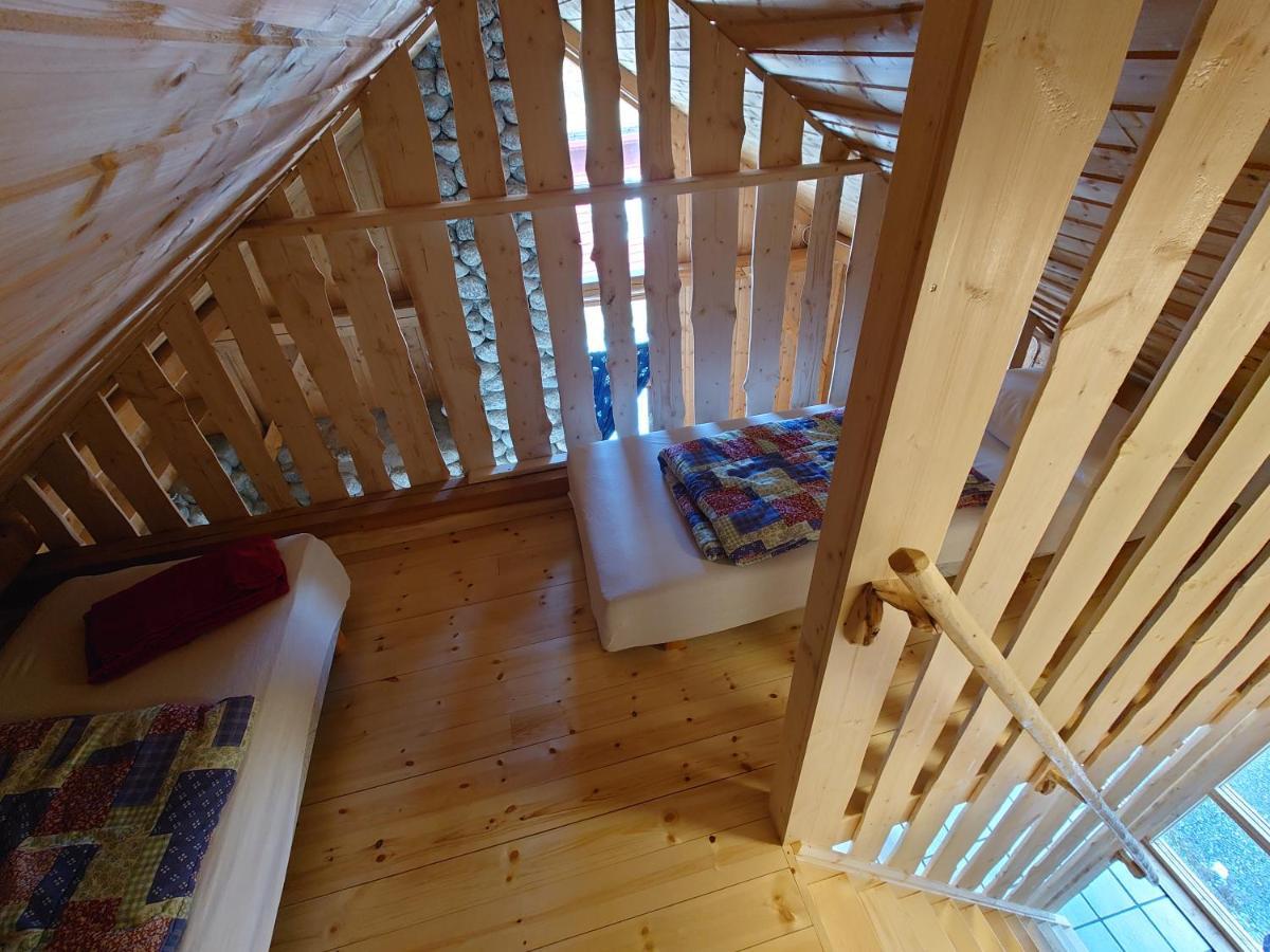 Trollbu Aabrekk Gard Villa Briksdalsbre Exterior photo