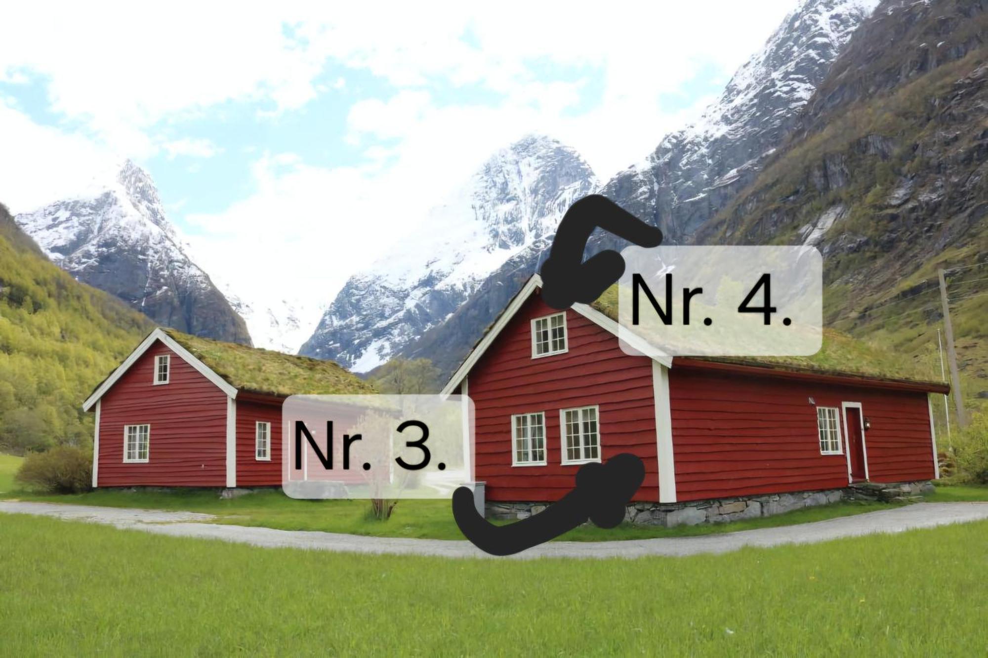 Trollbu Aabrekk Gard Villa Briksdalsbre Exterior photo